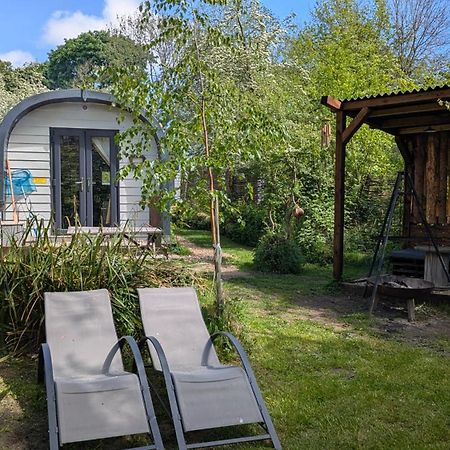 Emlyn'S Coppice - Luxury Woodland Glamping Vila Holywell  Exterior foto