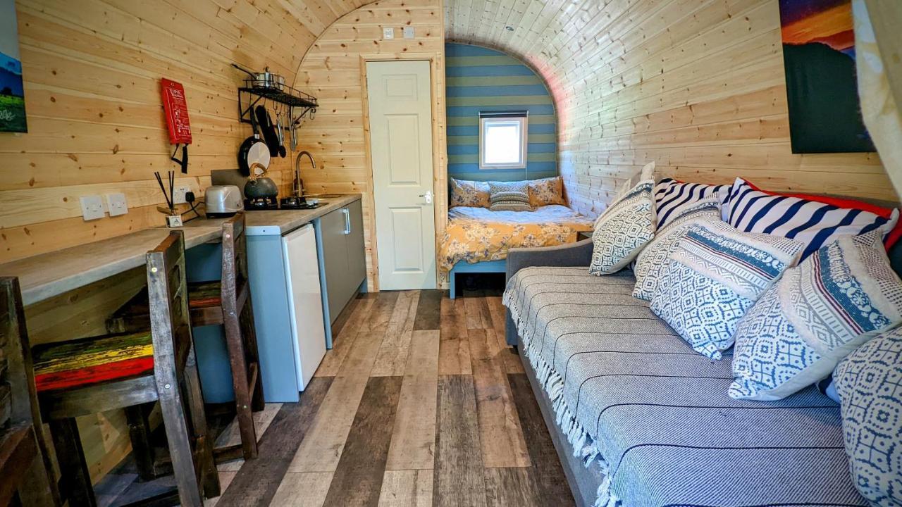 Emlyn'S Coppice - Luxury Woodland Glamping Vila Holywell  Exterior foto