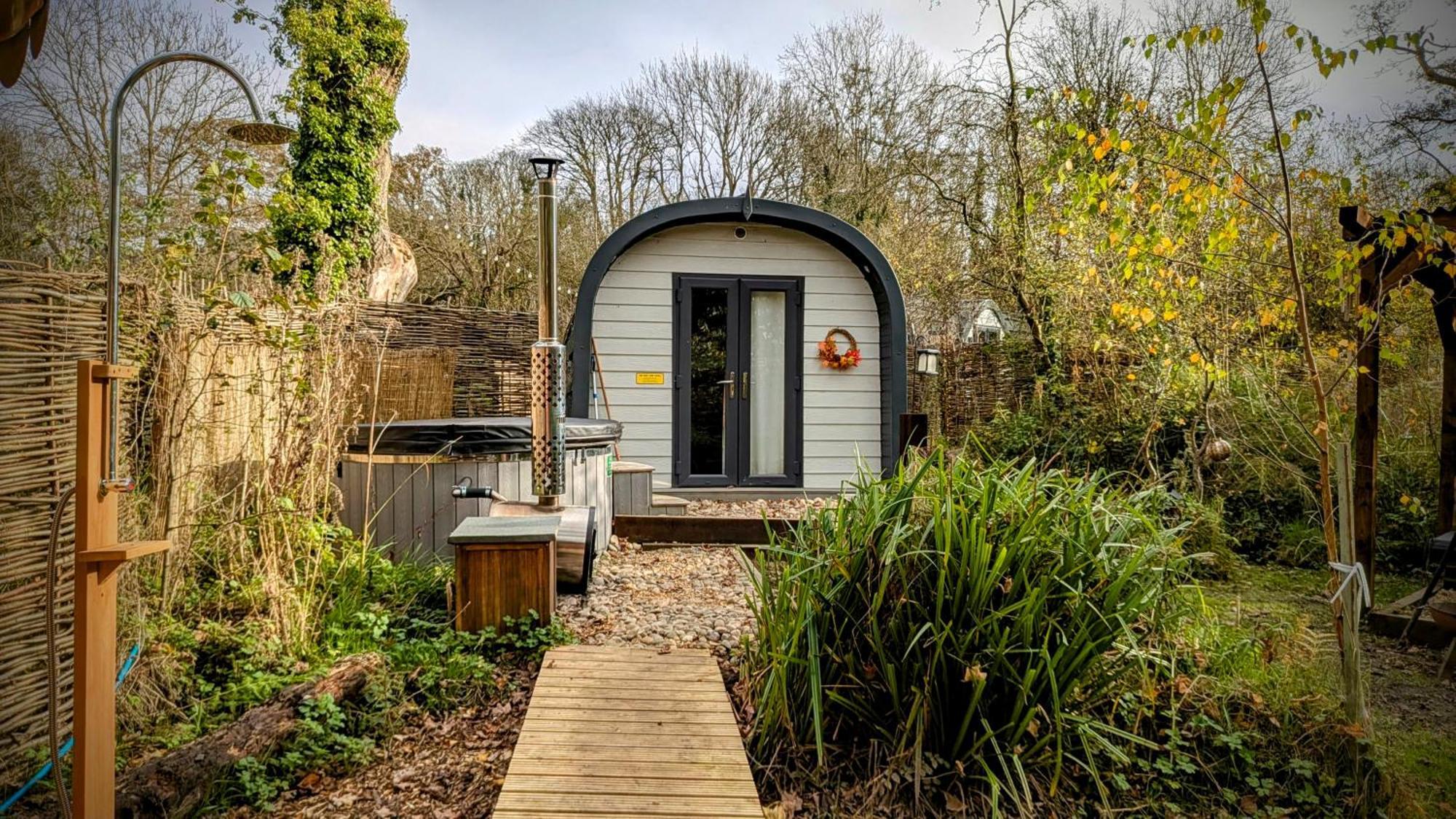Emlyn'S Coppice - Luxury Woodland Glamping Vila Holywell  Exterior foto