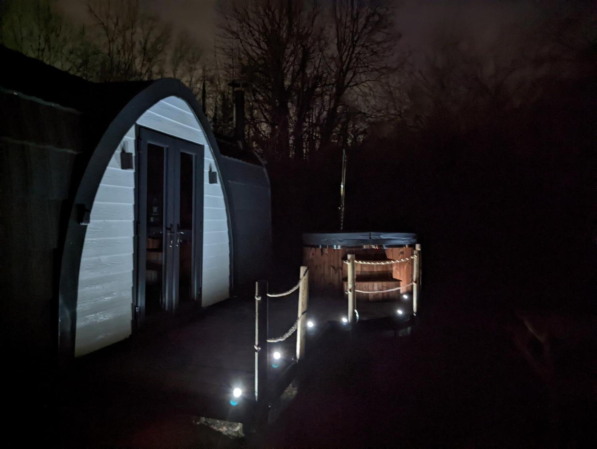 Emlyn'S Coppice - Luxury Woodland Glamping Vila Holywell  Exterior foto